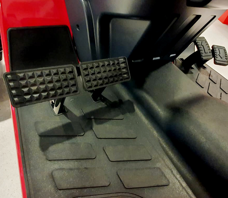 TYM T25 Turning Brakes (Click to enlarge) TYM T25 Turning Brakes